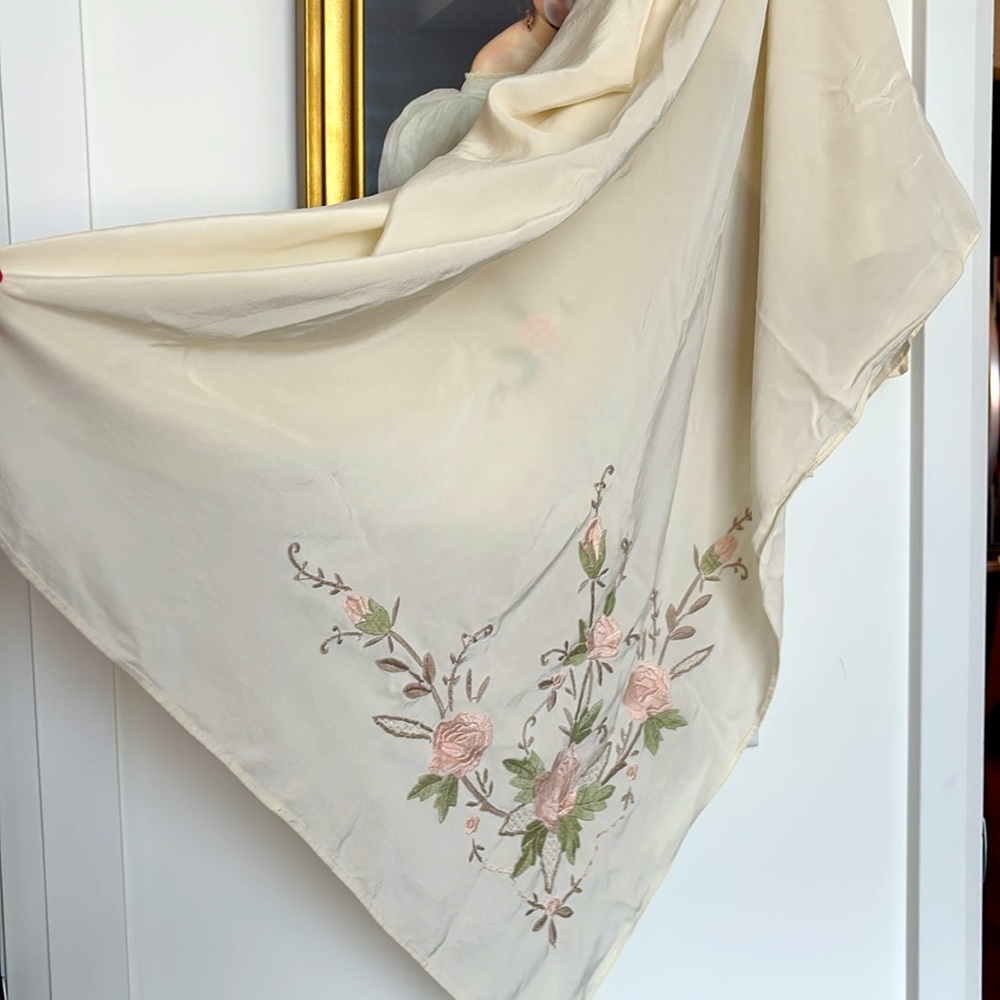 Floral Embroidered Cream Scarf